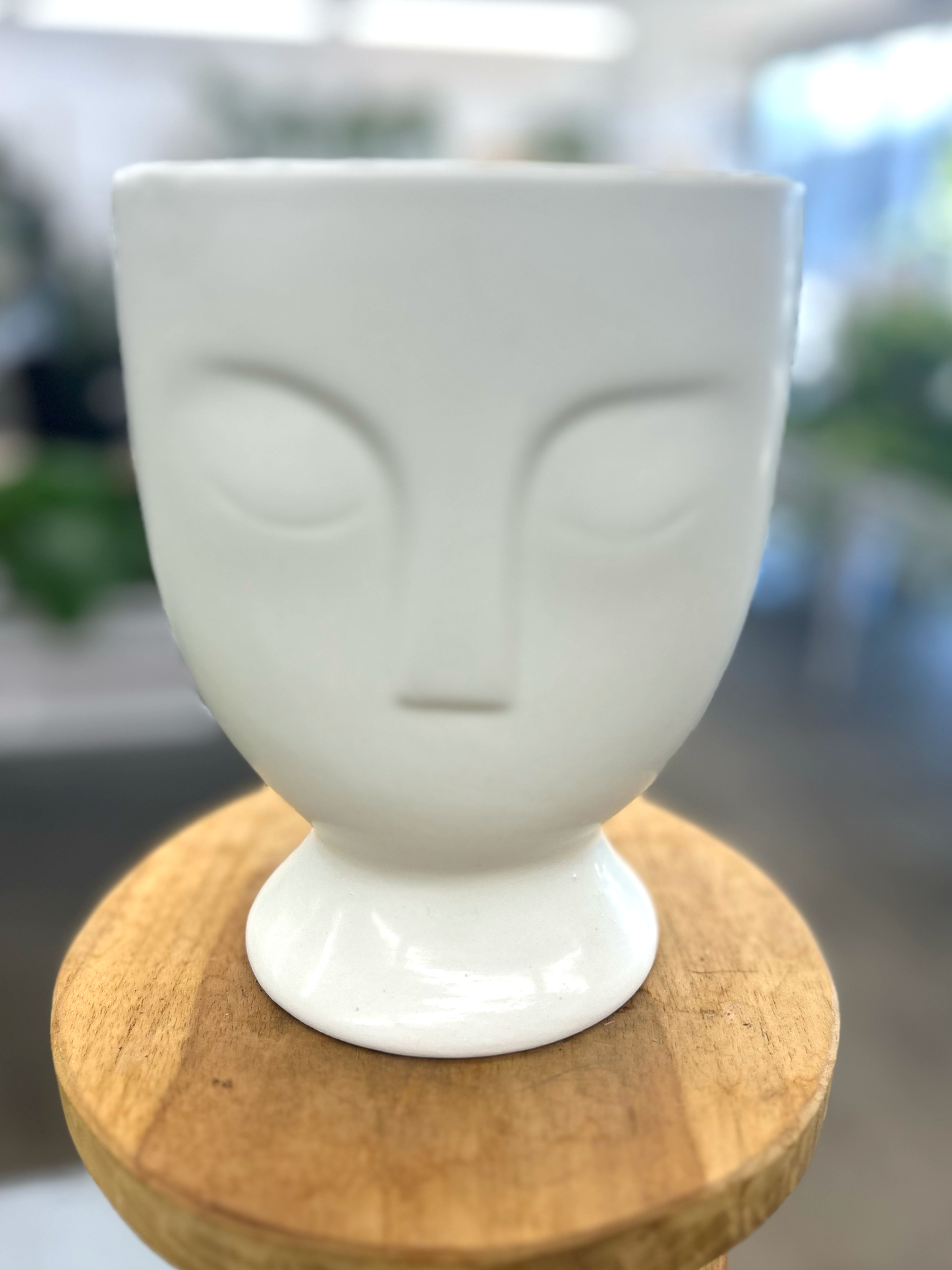 Ivory Face Ceramic Vise