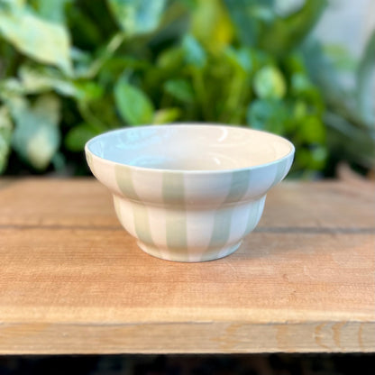 Striped Bowl Pot