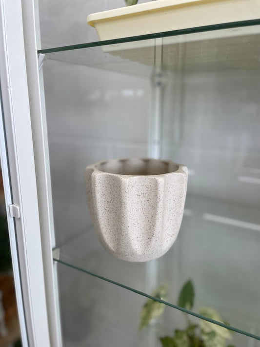 Beaumont Pot