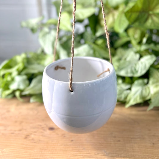 White Hanging Globe Pot