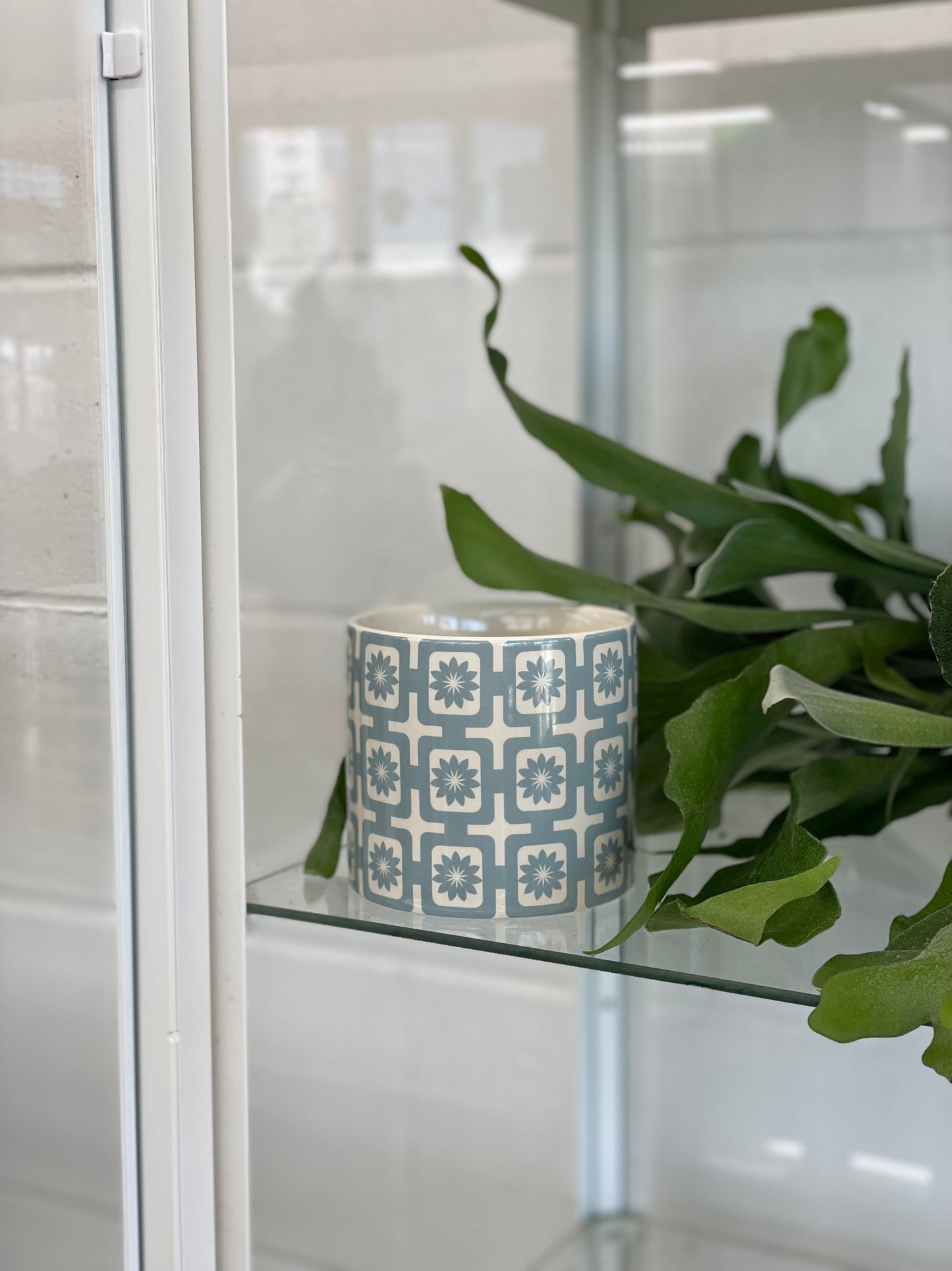 Flowerburst Checkerboard Pot